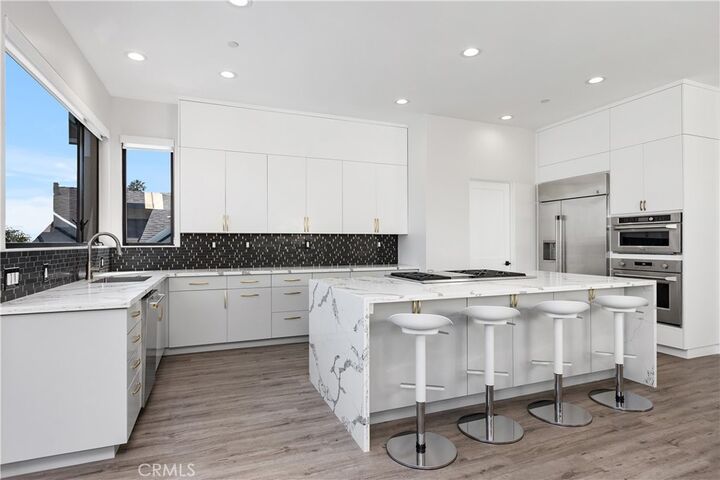 Property Photo:  140 W Canada  CA 92672 