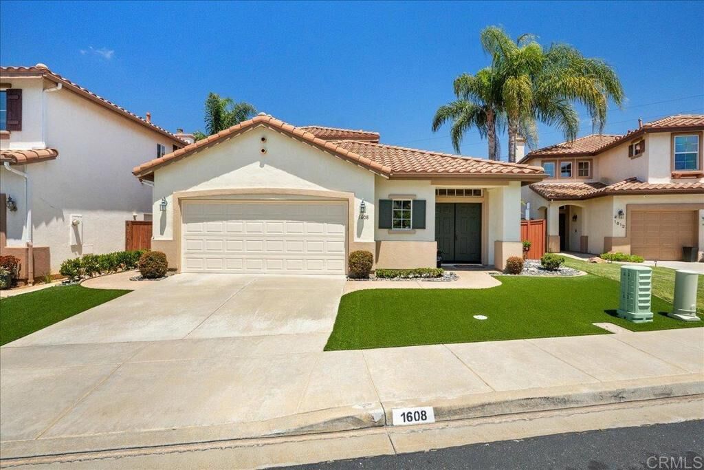 Property Photo: 1608 Sapphire Drive CA 92011