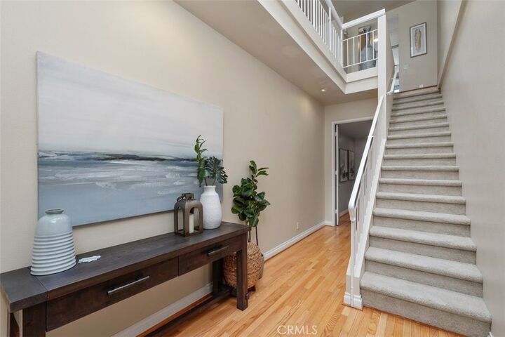 Property Photo:  885 S Orange Grove 2  CA 91105 