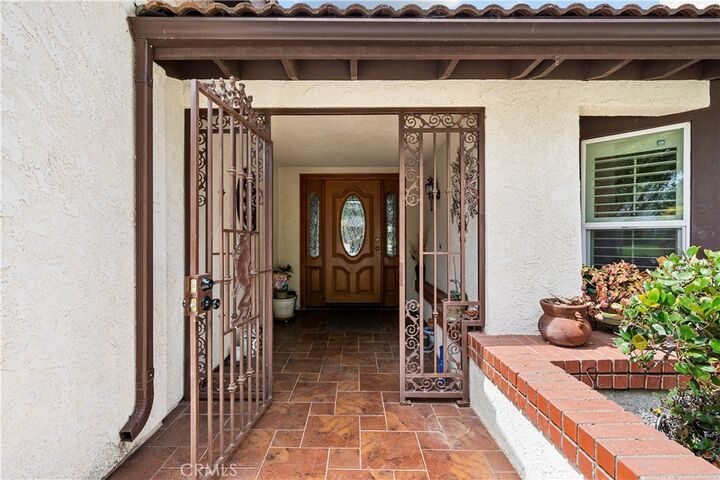 Property Photo:  1931 Augusta Court  CA 93036 