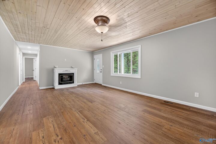 Property Photo:  1018 Cornelia Circle  AL 35954 