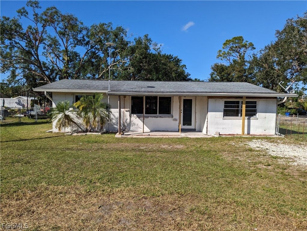 Property Photo:  1802 Atlantic Avenue  FL 33903 