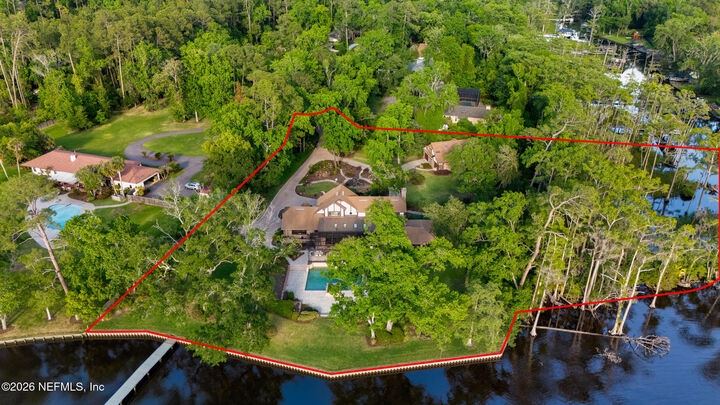 Property Photo: 2604 Tacito Trail FL 32223
