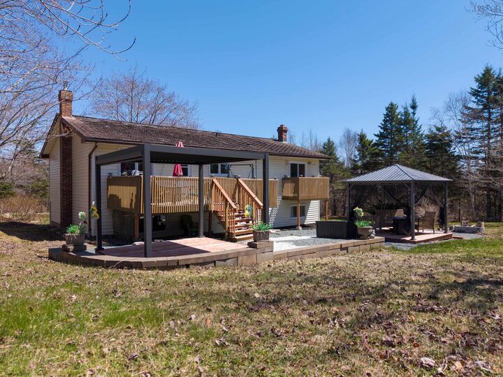 Property Photo: 8 Atlantic View Drive NS B2Z 1R4