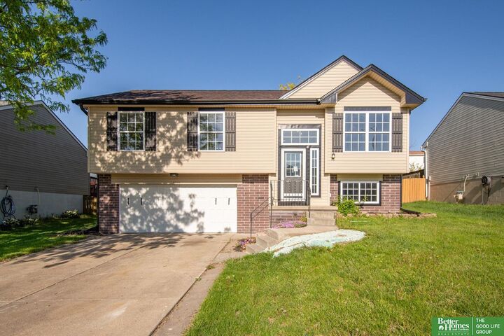Property Photo: 14414 S 28 Street NE 68123