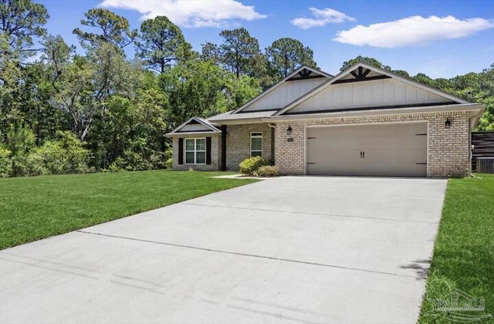 Property Photo:  3332 Lowery Dr  FL 32566 