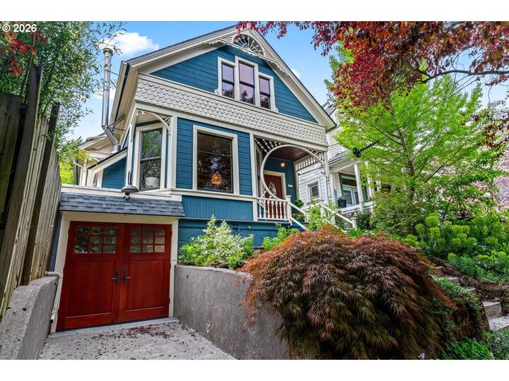 Property Photo: 1021 SE 37th Ave OR 97214