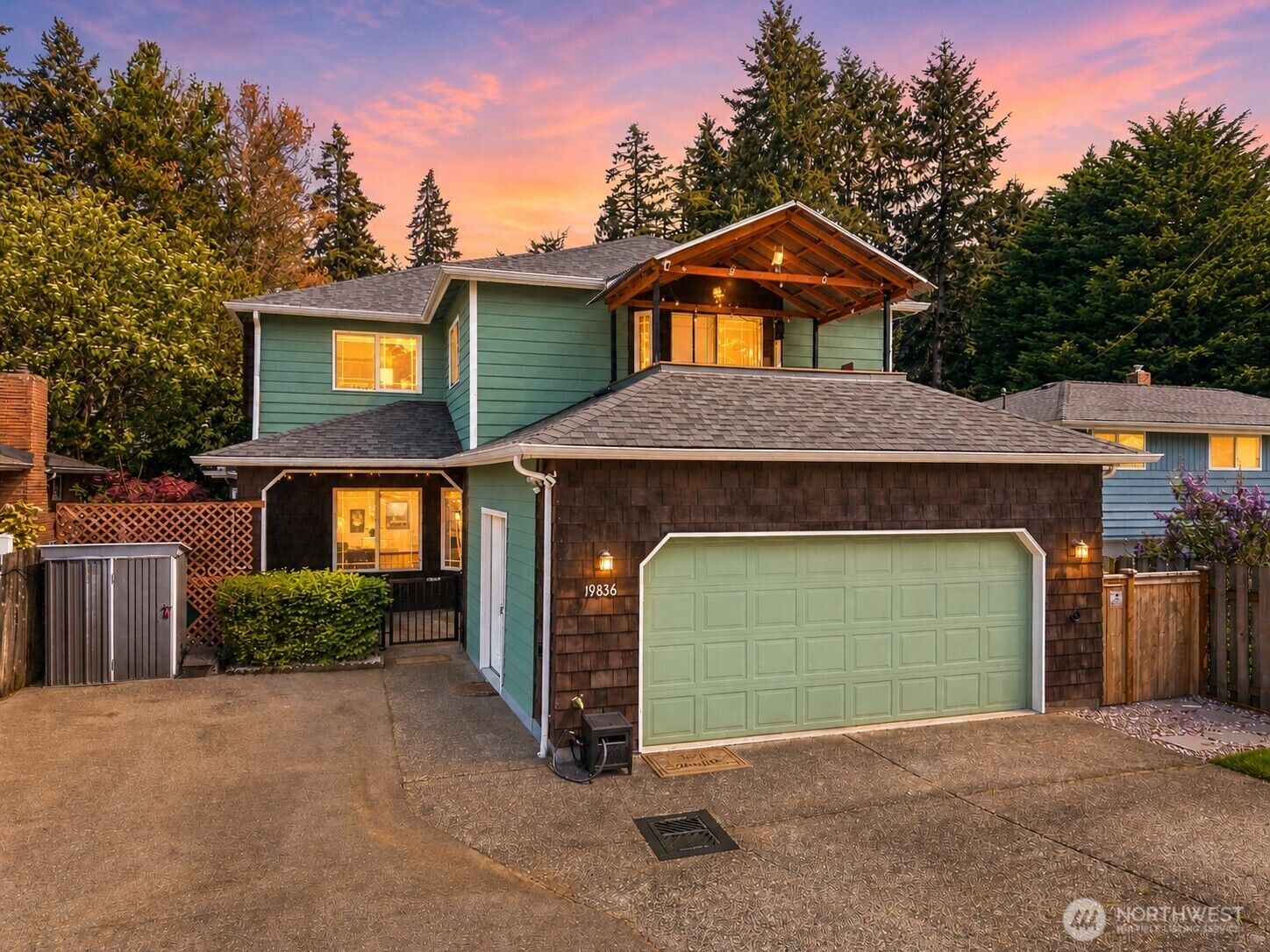 Property Photo:  19836  Palatine Avenue N  WA 98133 