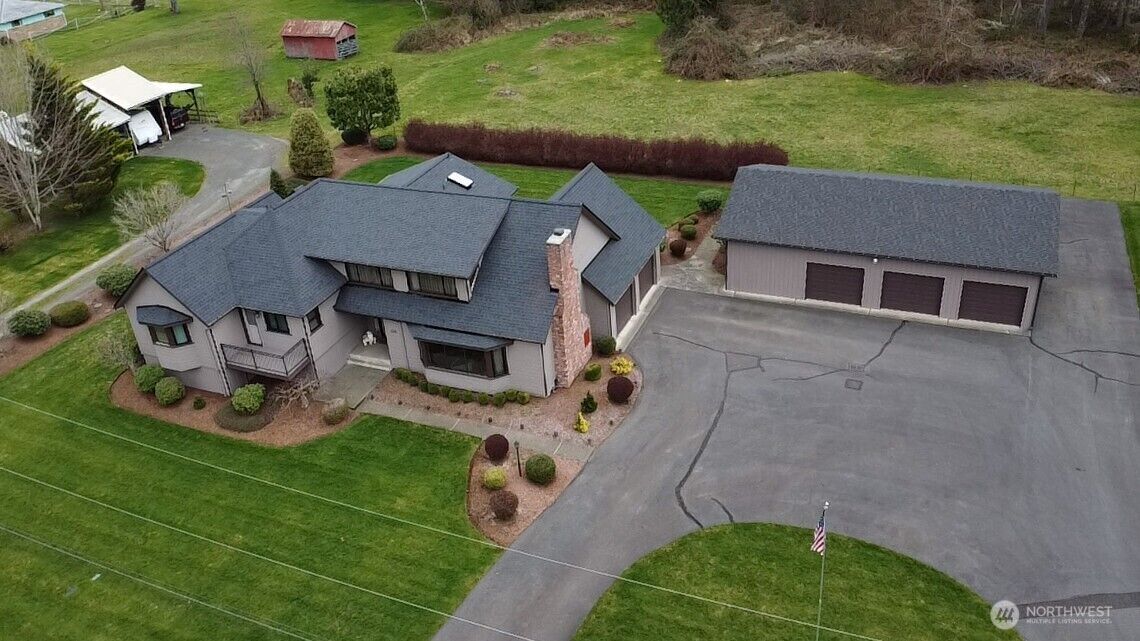 Property Photo:  350  Cherry Lane  WA 98356 