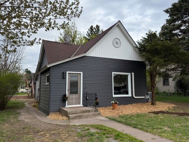 Property Photo:  112 3rd Avenue  WI 54871 