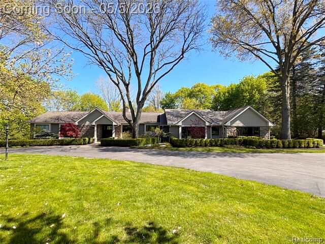 Property Photo:  4801 N Harsdale Road  MI 48302 