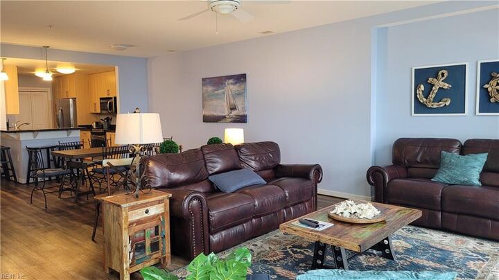 Property Photo:  3738 Sandpiper Rd 335B  VA 23456 