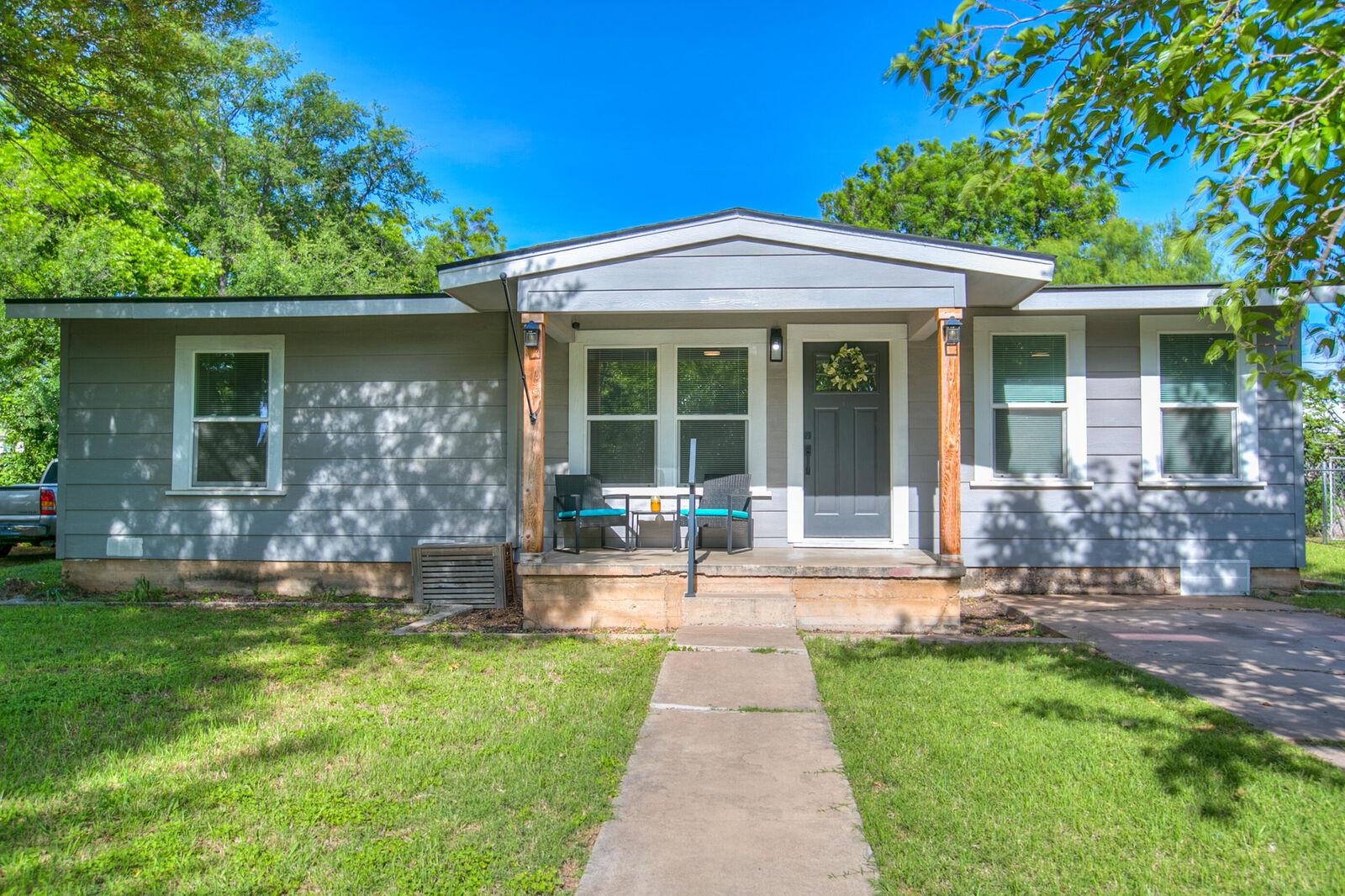 Property Photo:  1631 Wynne Avenue  TX 76905 