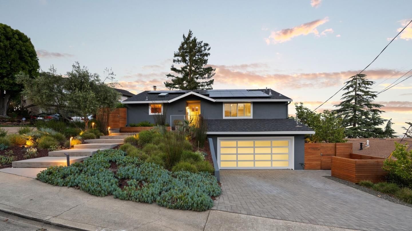 Property Photo:  1047 Hewitt Drive  CA 94070 