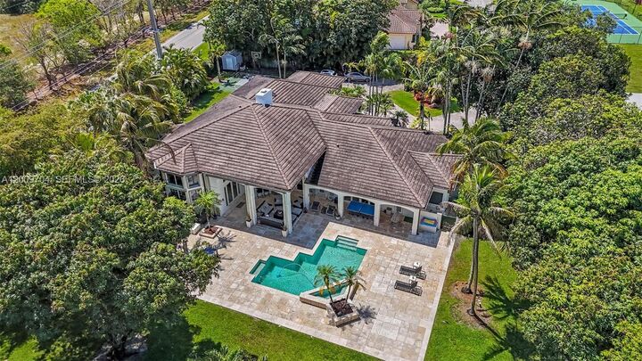 Property Photo: 6721 SW 140th St FL 33158