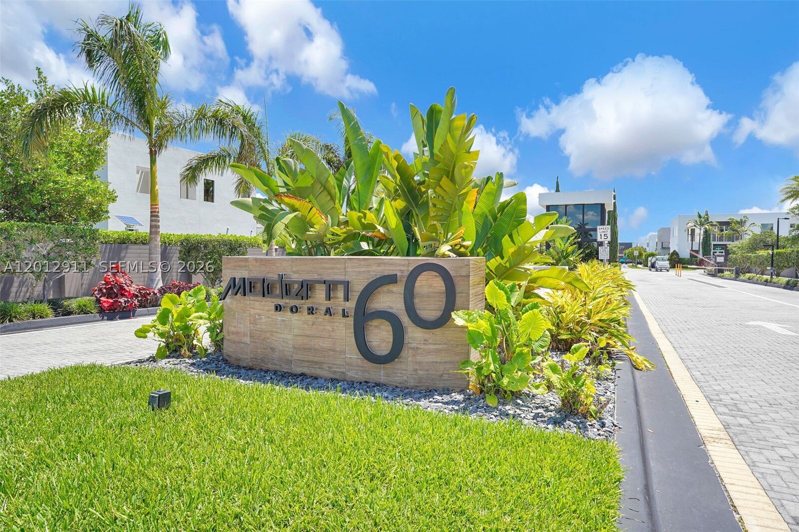 Property Photo:  7509 NW 99th Ave  FL 33178 