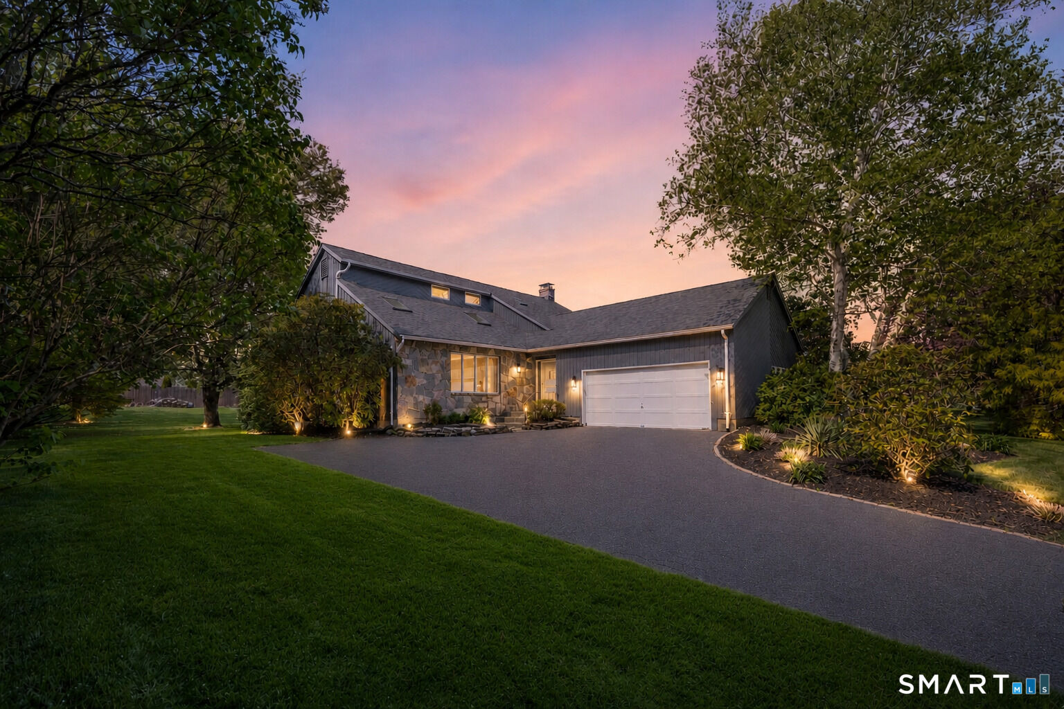 Property Photo:  35 Margaret Drive  CT 06074 