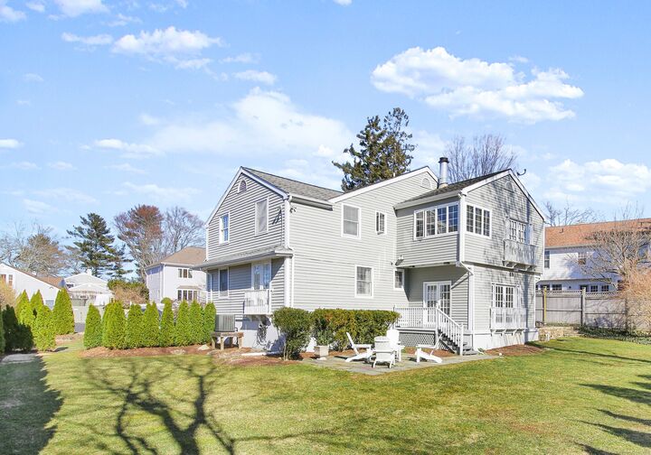 Property Photo:  4 Covlee Drive  CT 06880 