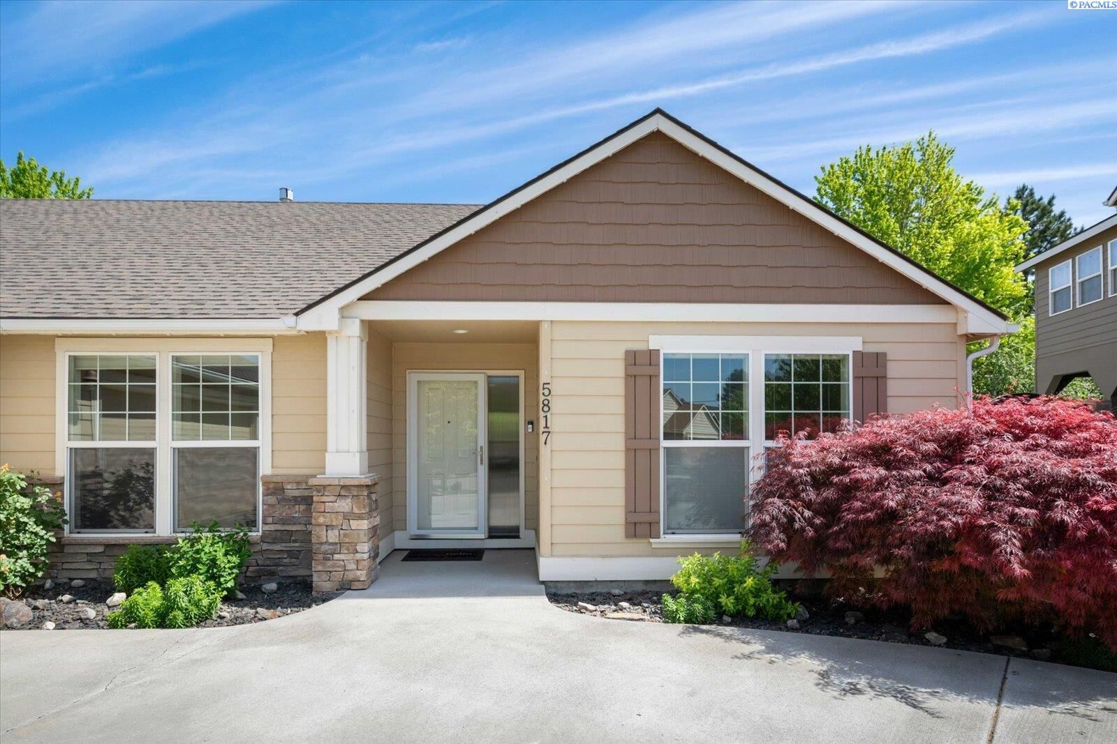 Property Photo:  5817 W 17th  WA 99338 