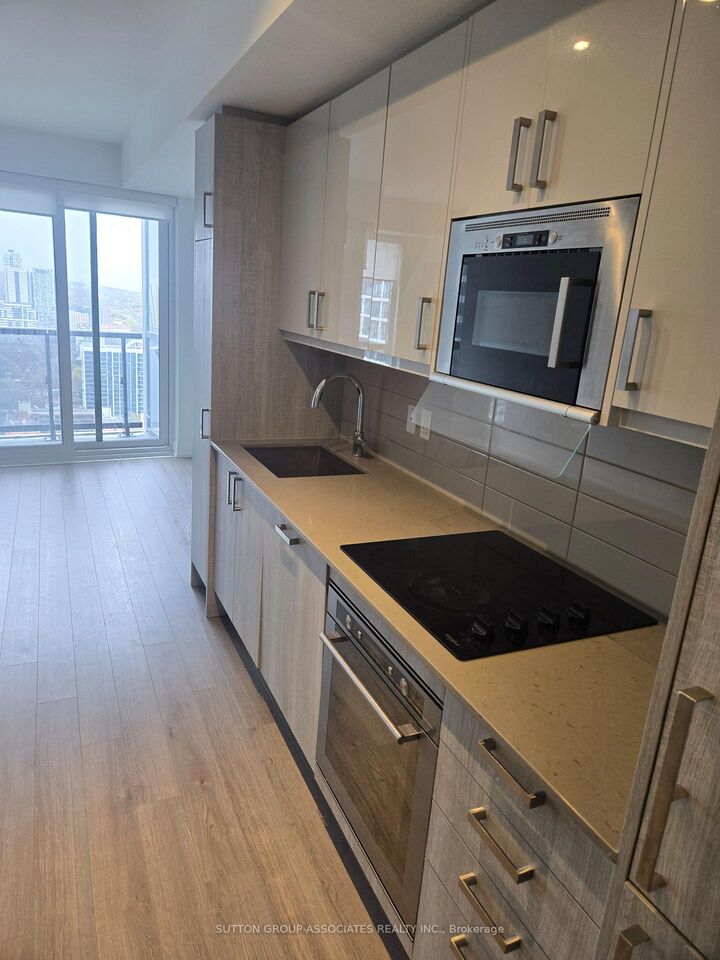 Property Photo:  77 Mutual Street 3001  ON M5B 2A9 