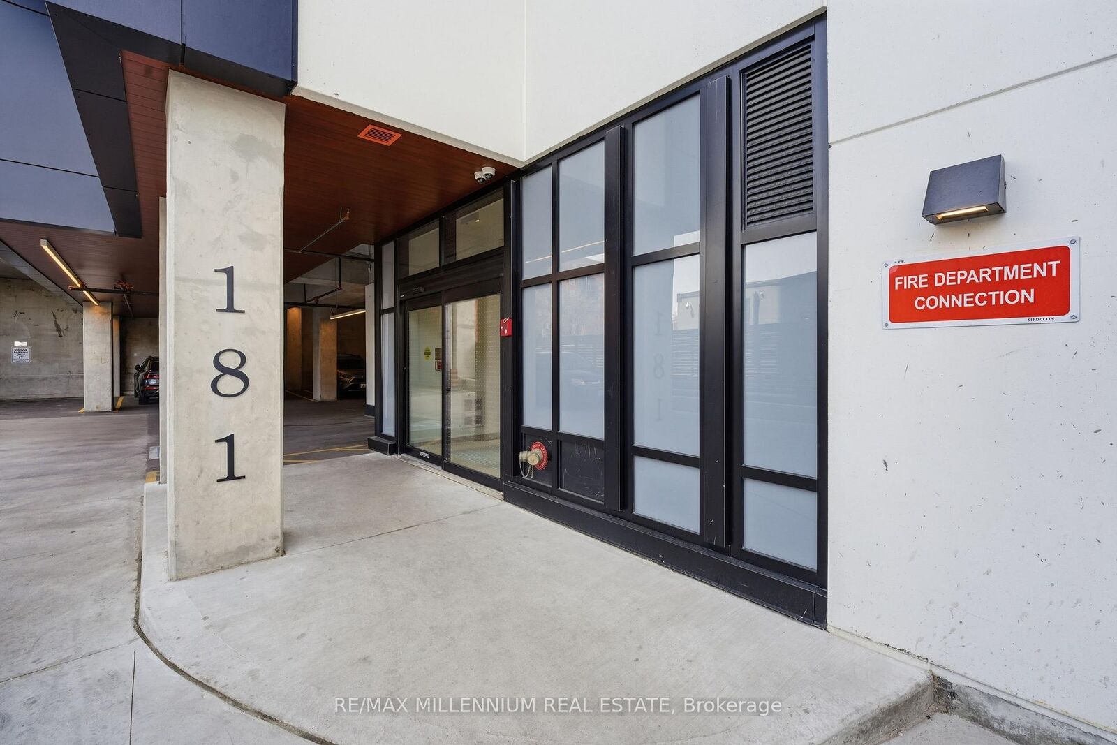 Property Photo: 181 Sterling Road 314 ON M6R 2B2
