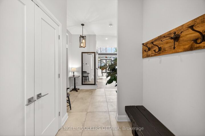 Property Photo:  178 Main Street  ON K1S 1C2 