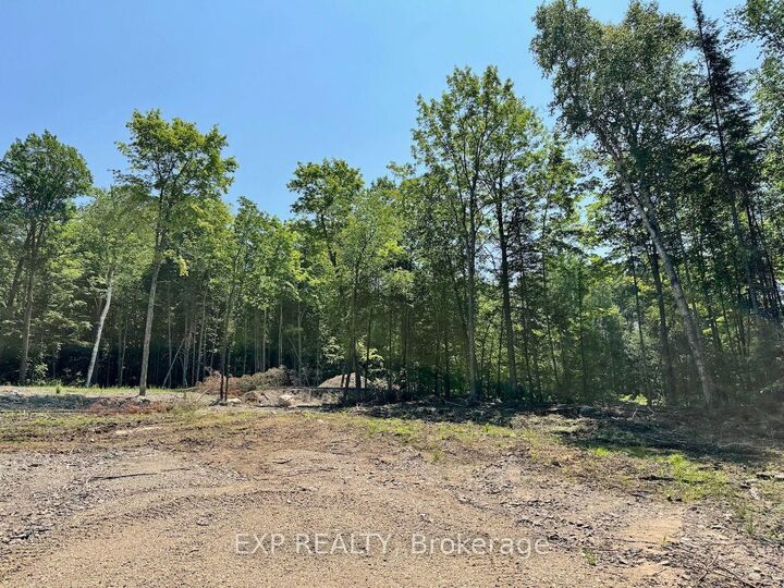 Property Photo:  Lot 14 Lakewoods Drive  ON K0J 1B0 