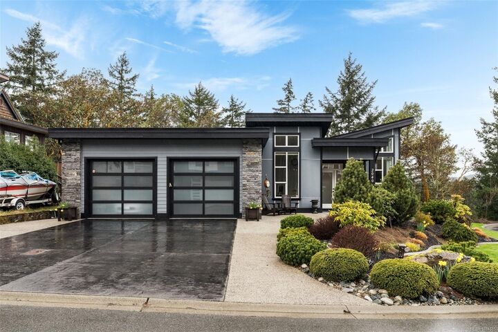 Property Photo: 2040 Rivers Crossing SE BC V9B 0S6