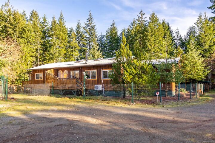 Property Photo: 360 Cape Mudge Rd BC V0P 1H0