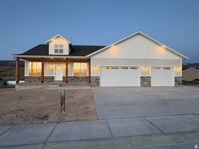 Property Photo:  976 N 180 W  UT 84643 