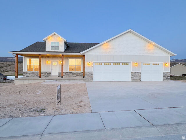 Property Photo:  976 N 180 W  UT 84643 
