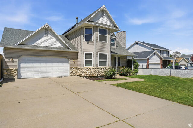 Property Photo:  845 N 275 W  UT 84010 