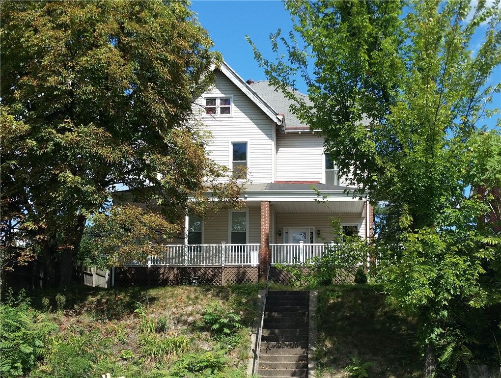 Property Photo:  811 Ohio River Blvd - Unit #2  PA 15202 