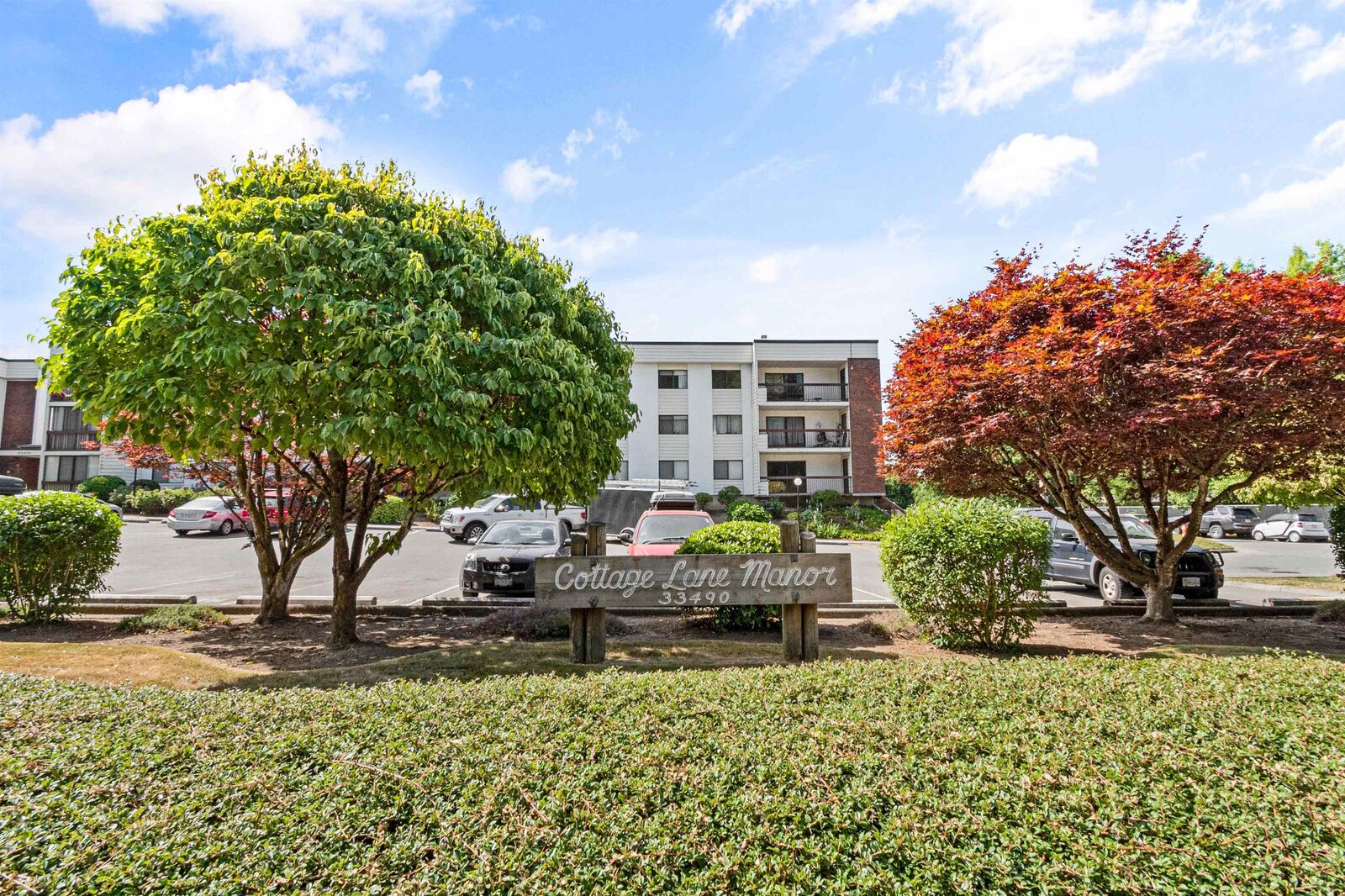 Property Photo:  33490 Cottage Lane 106  BC V2S 6B8 