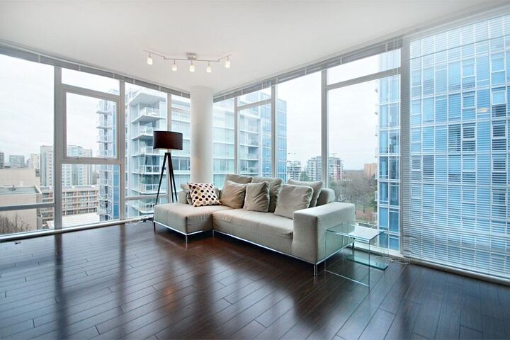 Property Photo:  5900 Alderbridge Way 1206  BC V6X 0B6 