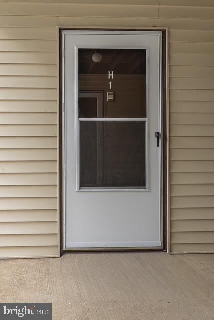 Property Photo:  1 Avon Drive H  NJ 08520 