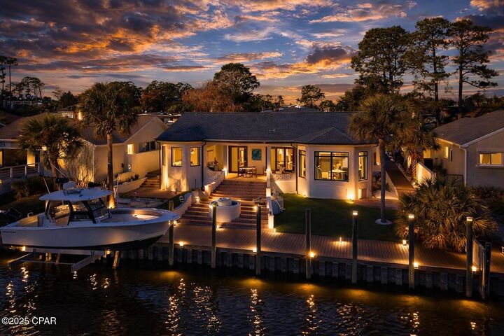 Property Photo: 443 Wahoo Road FL 32408