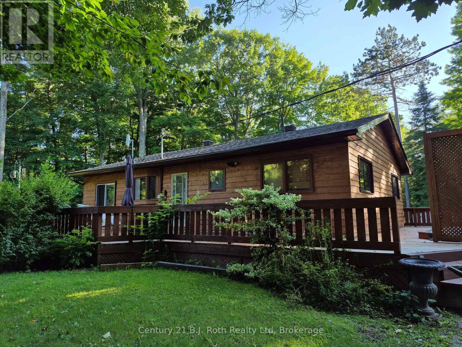 Property Photo:  3 Celestine Court  ON L9M 0H3 