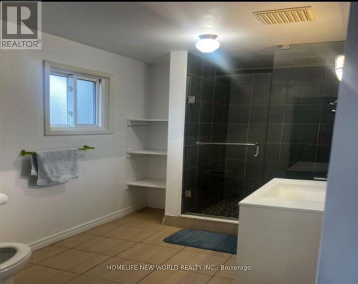Property Photo:  3361 Sanderling Crescent  ON L5L 3P3 