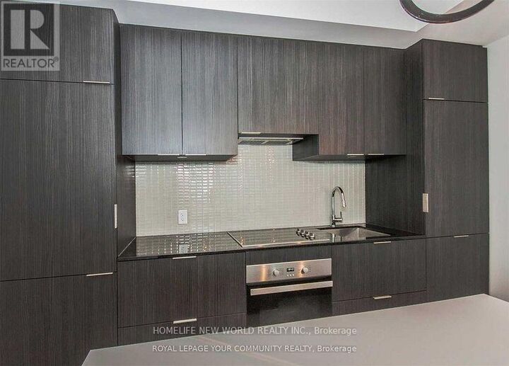 Property Photo:  5 St Joseph Street 3201  ON M4Y 0B6 