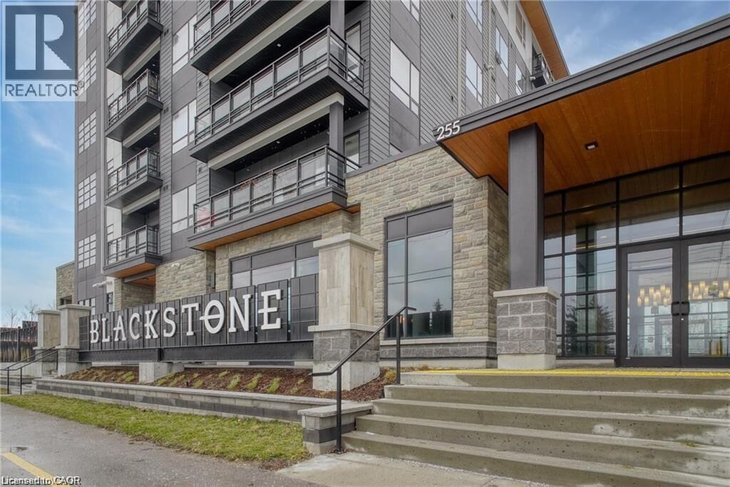 Property Photo:  251 Northfield Drive East 406  ON N2K 0G9 