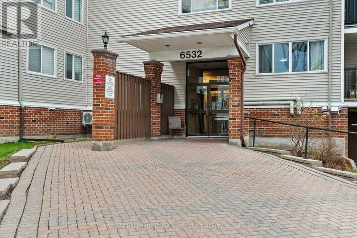 Property Photo:  6532 Bilberry Drive 114  ON K1C 4N9 