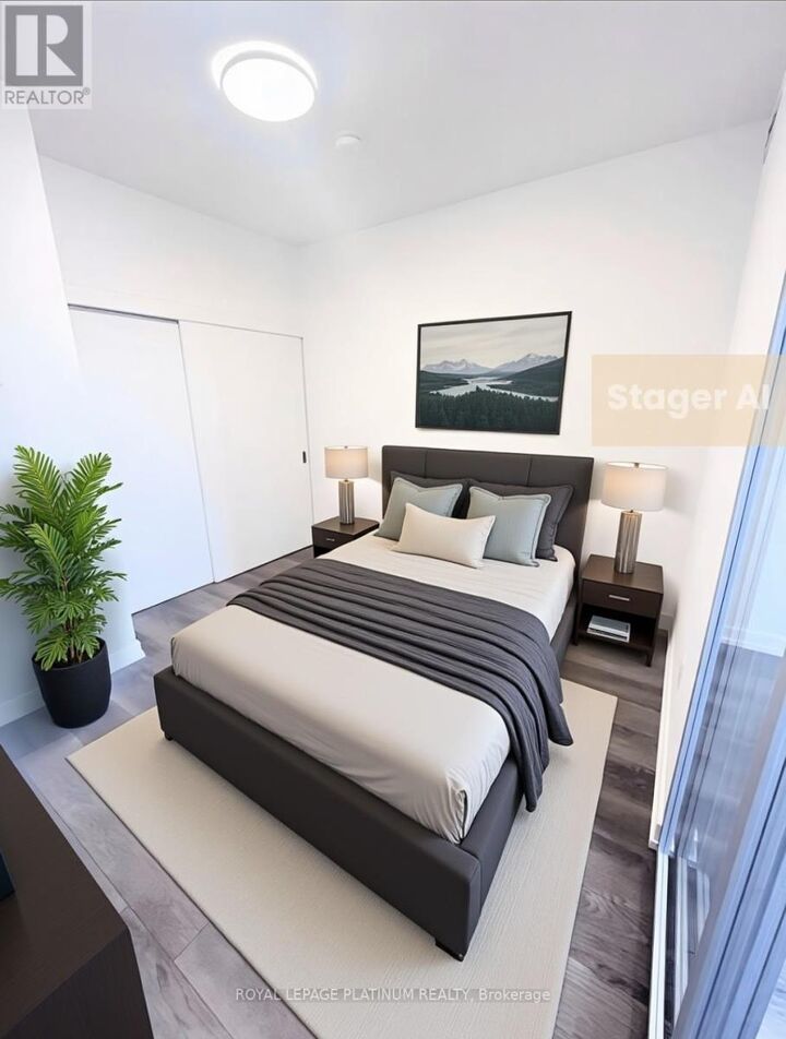 Property Photo:  15 Wellington Street  ON N2G 0E3 
