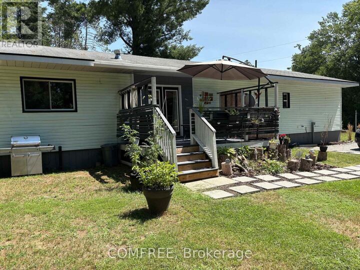1713 Hwy 11 South 402 — photo 1