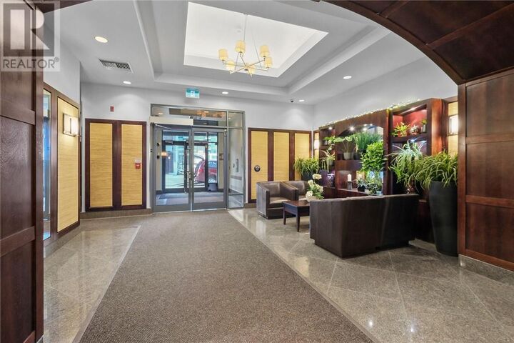 Property Photo: 200 Besserer Unit# 512 ON K1N 6B1