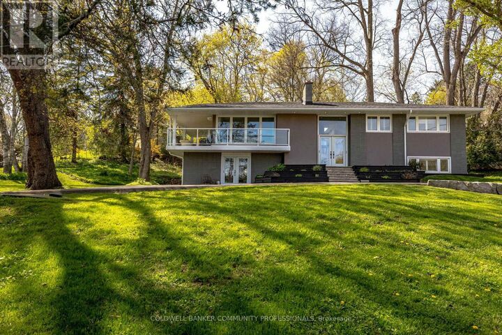 Property Photo:  123 Hillcrest Avenue  ON L9H 4X7 