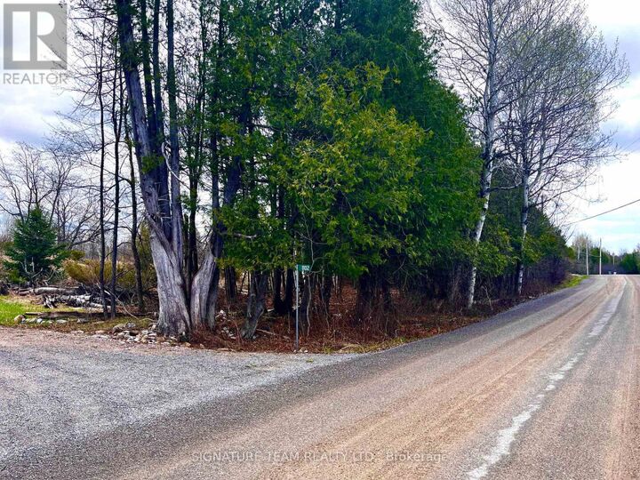 Property Photo:  1102 Colton Road  ON K7V 3Z5 