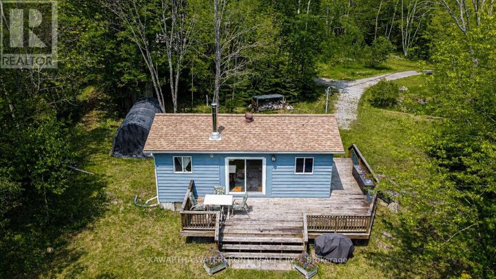 Property Photo:  1120 English Circle  ON K0M 1R0 