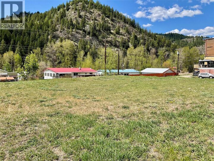 Property Photo:  355 Copper Avenue South  BC V0H 1J0 