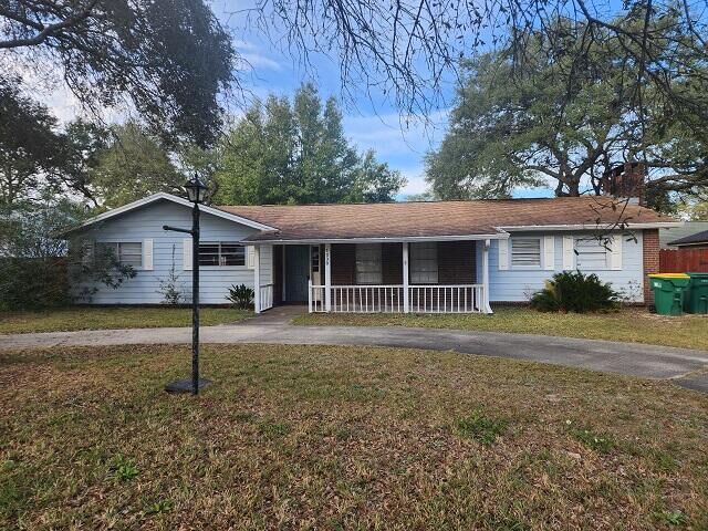 Property Photo:  1038 37th Street  FL 32578 